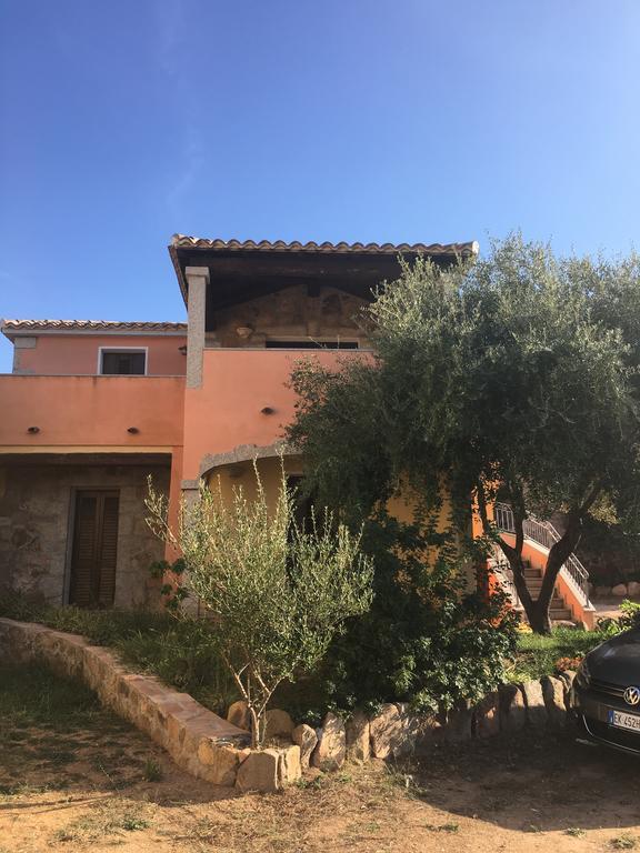 I Mari Di Gallura Apartment San Teodoro  Buitenkant foto